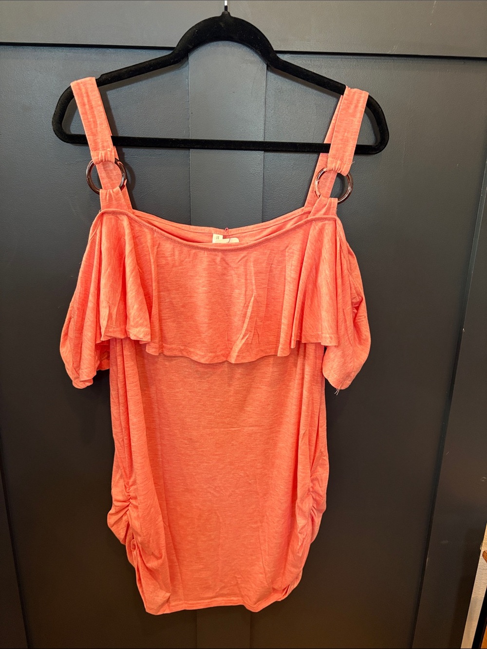 684. Rosegal Coral Off-Shoulder Ruffle Tank with Ring Straps